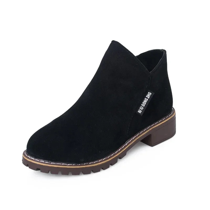 Fatima - Orthopedic Boots